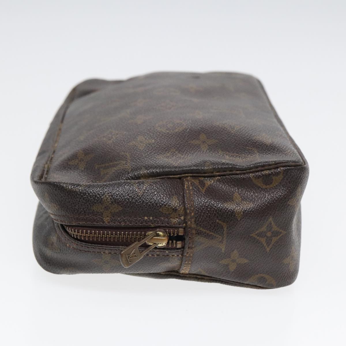 LOUIS VUITTON Monogram Trousse Toilette 28 Clutch Bag M47522 LV Auth 80588