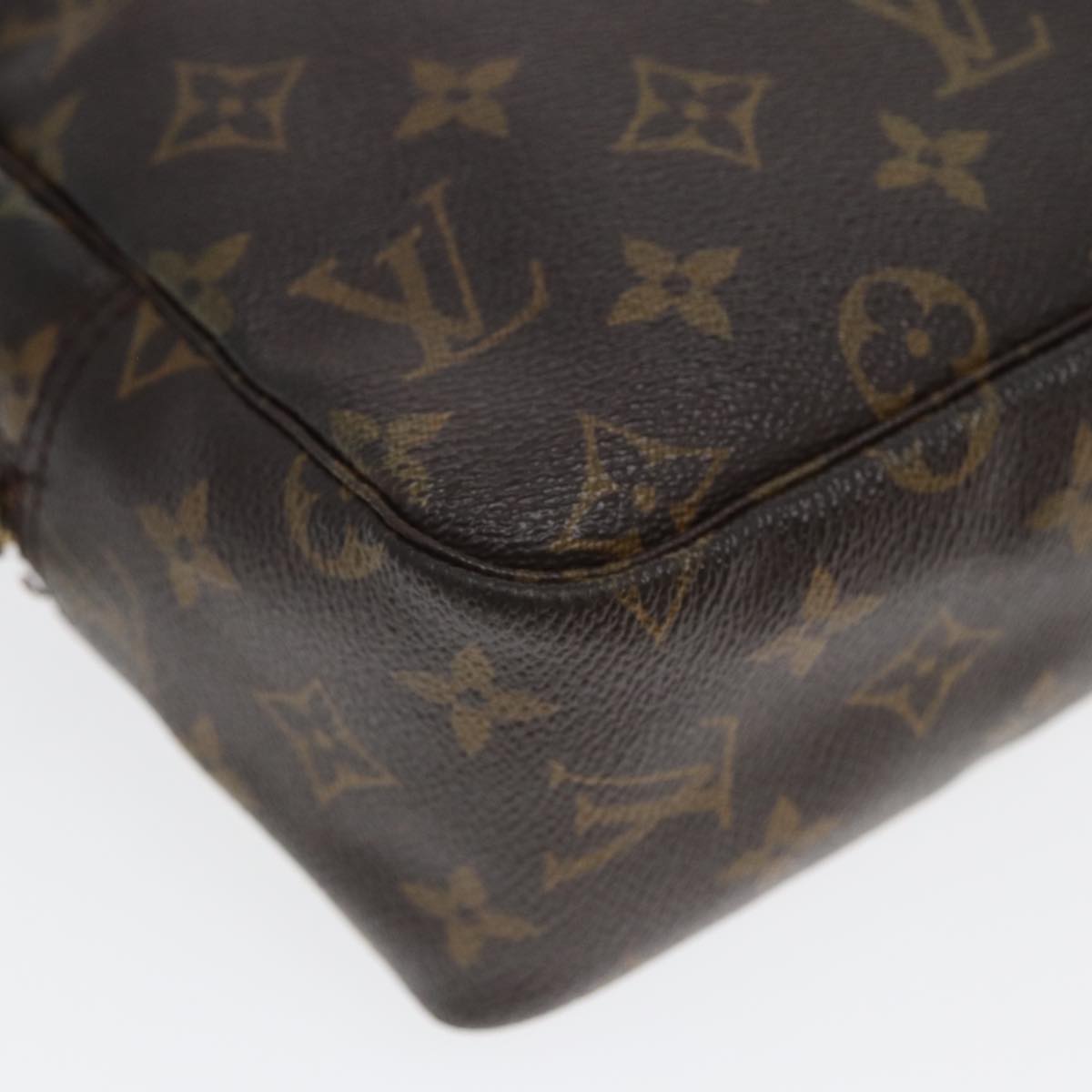 LOUIS VUITTON Monogram Trousse Toilette 28 Clutch Bag M47522 LV Auth 80589