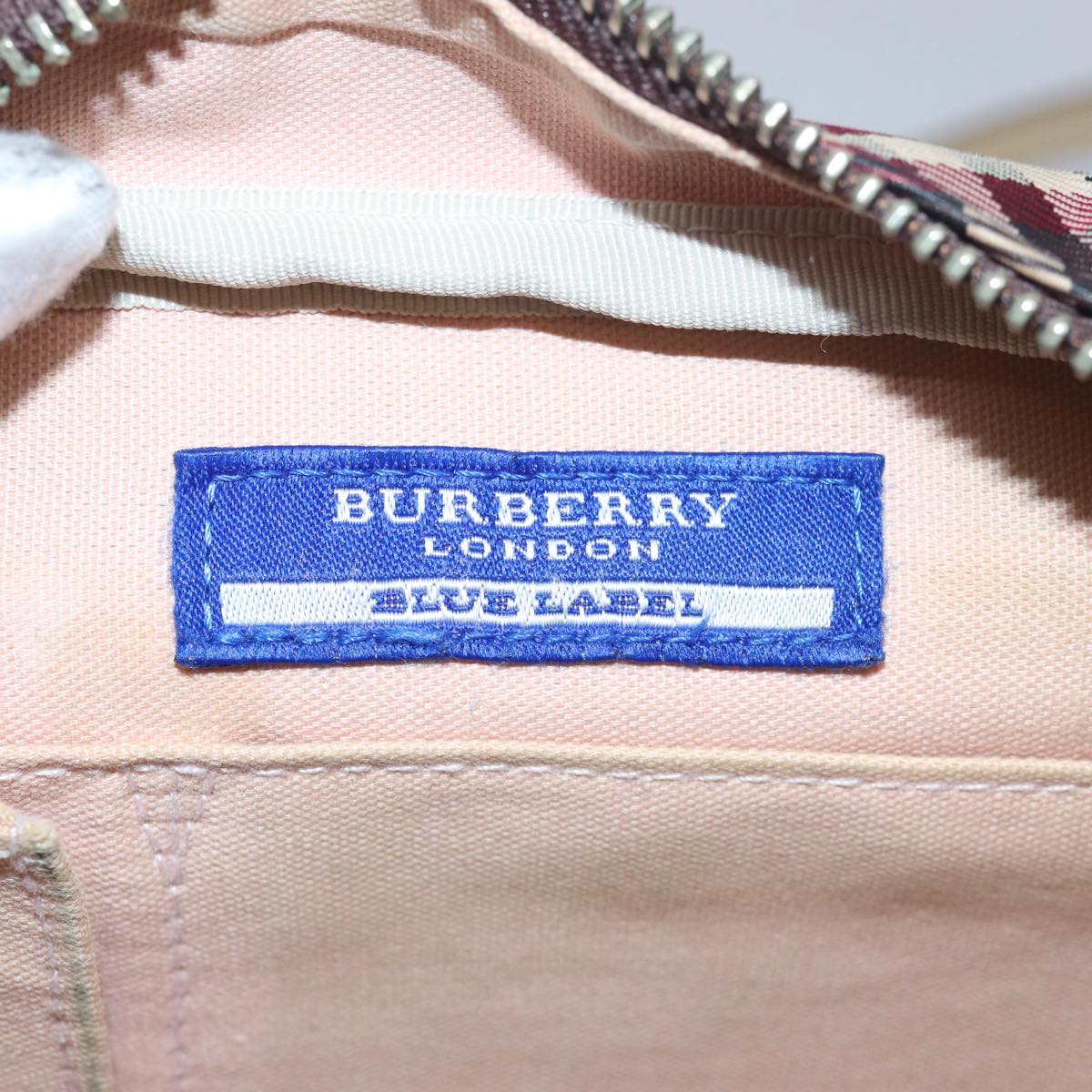 BURBERRY Nova Check Blue Label Shoulder Bag Nylon Red Auth 80617