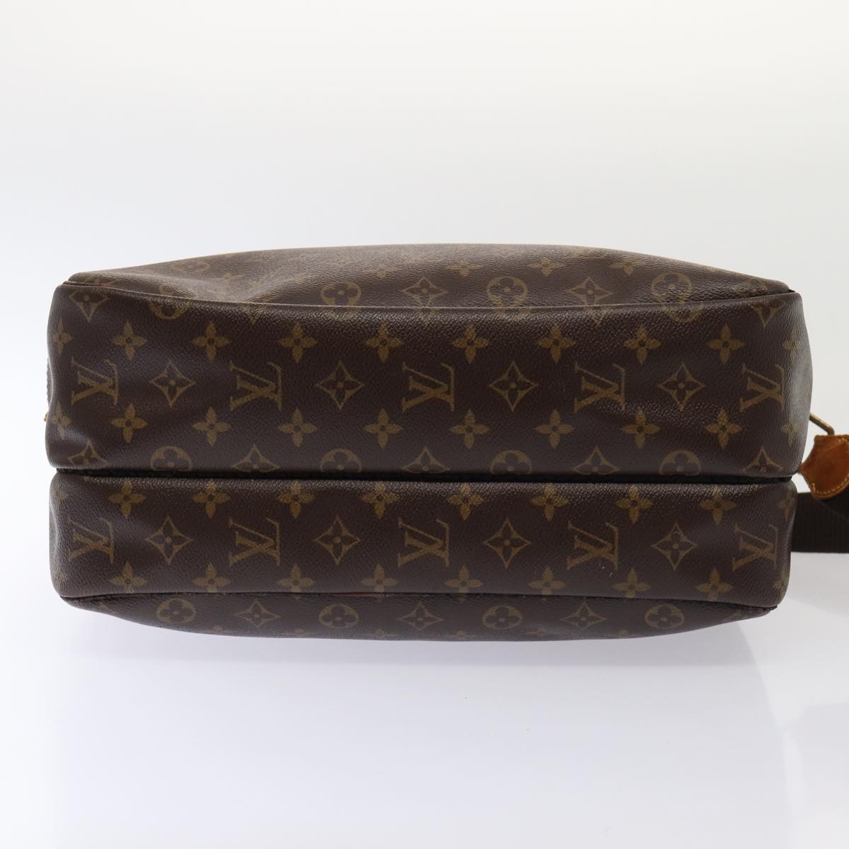 LOUIS VUITTON Monogram Reporter GM Shoulder Bag M45252 LV Auth 80643