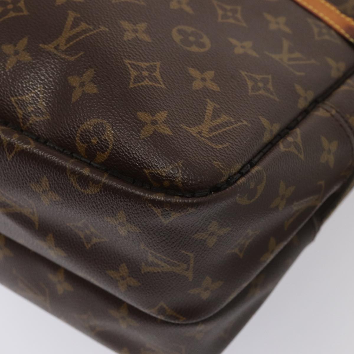 LOUIS VUITTON Monogram Reporter GM Shoulder Bag M45252 LV Auth 80643