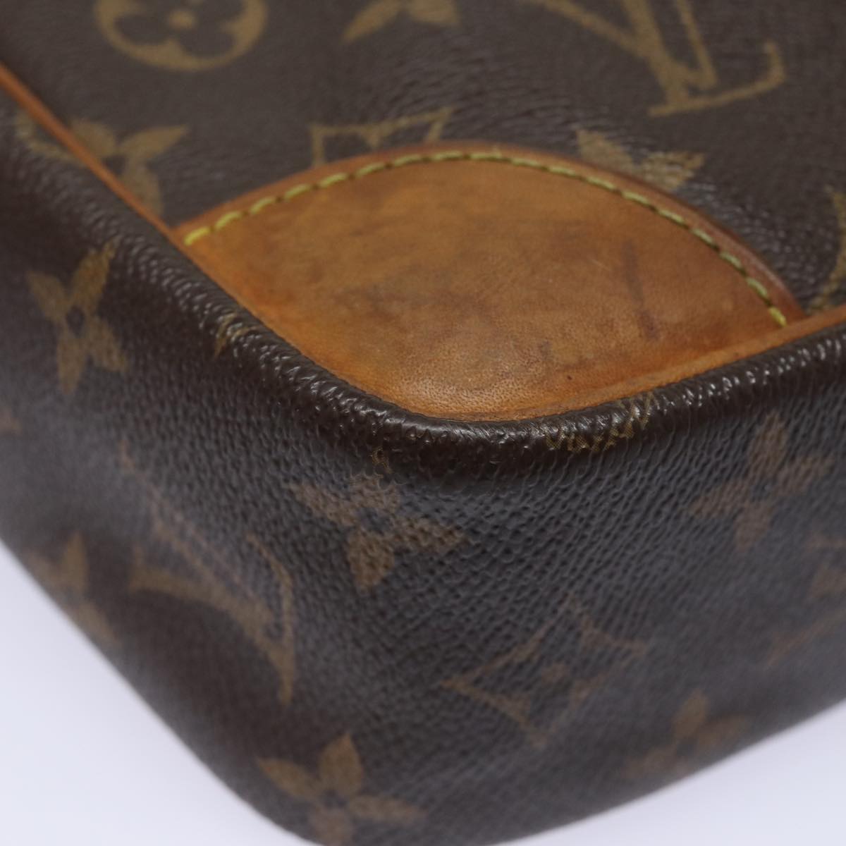 LOUIS VUITTON Monogram Compiegne 28 Clutch Bag M51845 LV Auth 80650