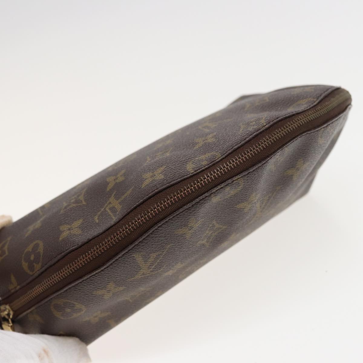 LOUIS VUITTON Monogram Trousse Demi Ronde Cosmetic Pouch M47520 LV Auth 80721