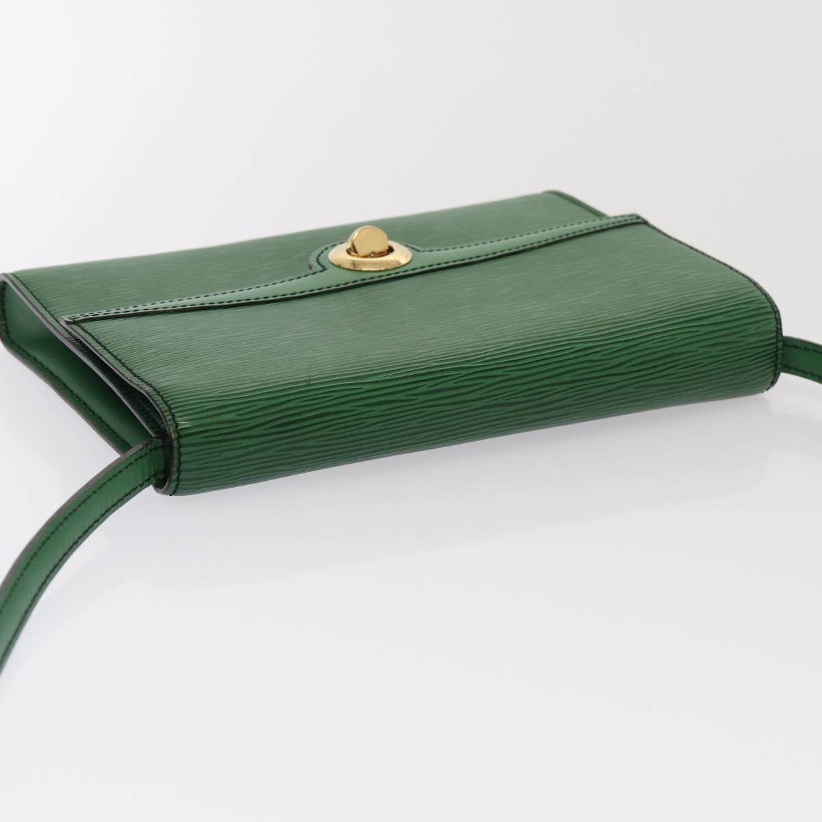 LOUIS VUITTON Epi Pochette Arche Shoulder Bag Green M52574 LV Auth 80726