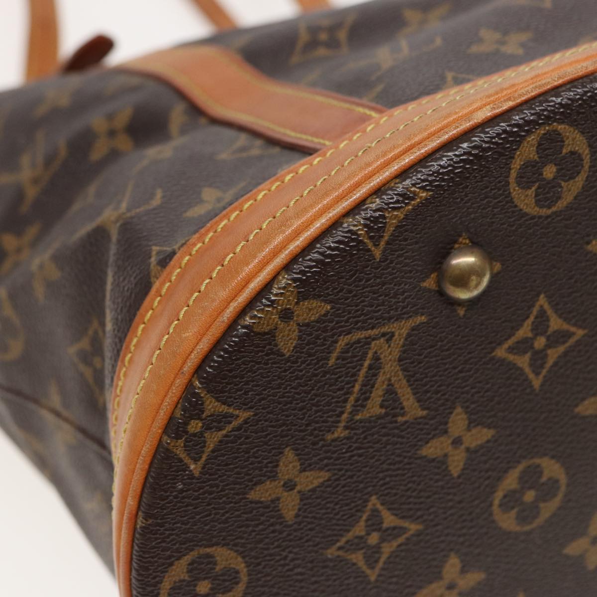 LOUIS VUITTON Monogram Bucket GM Shoulder Bag M42236 LV Auth 80757