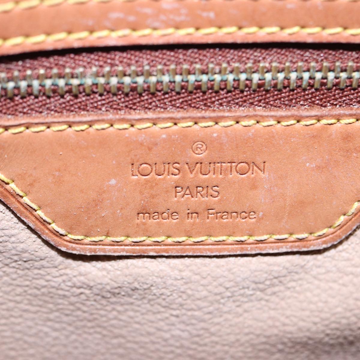 LOUIS VUITTON Monogram Bucket GM Shoulder Bag M42236 LV Auth 80759