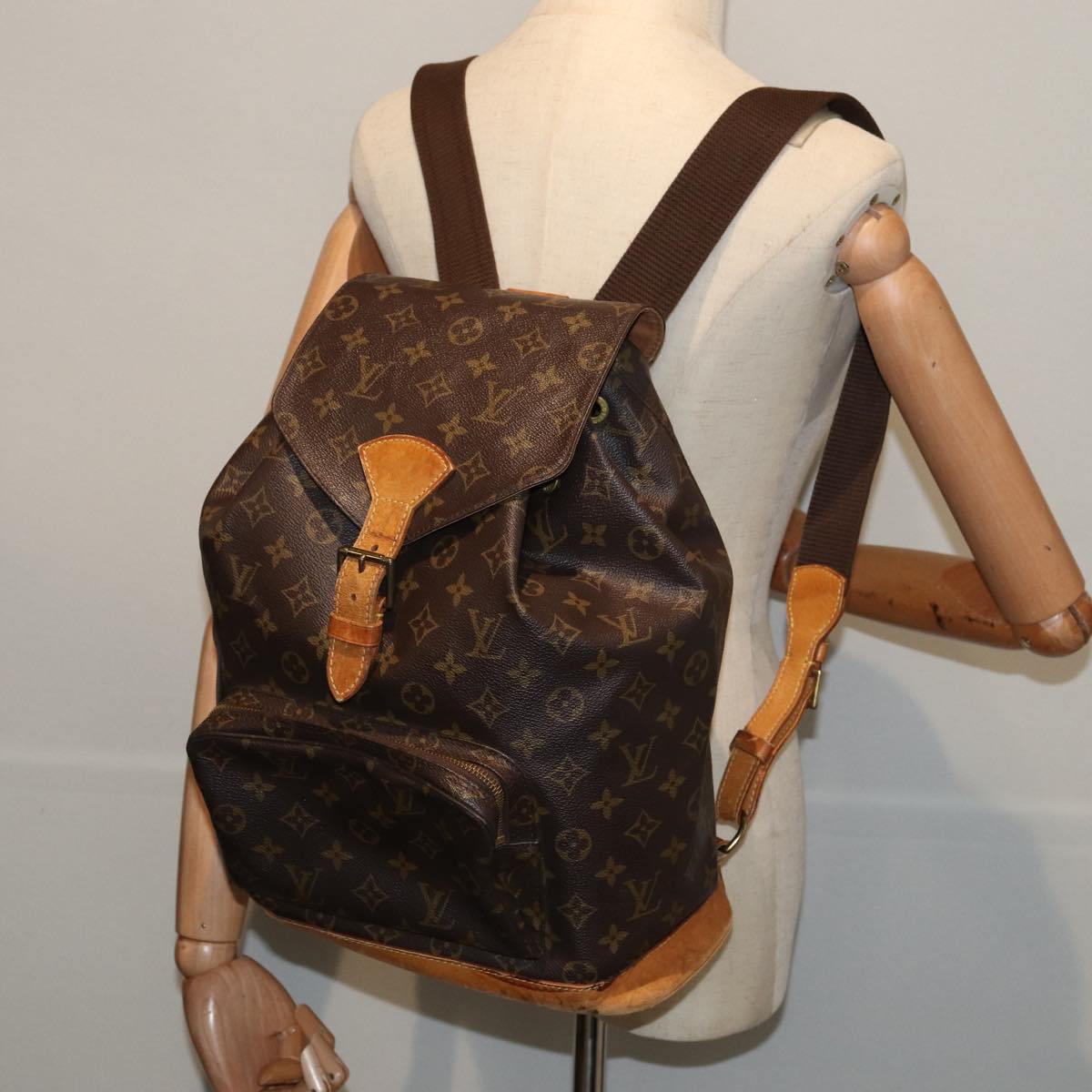 LOUIS VUITTON Monogram Montsouris GM Backpack M51135 LV Auth 80775