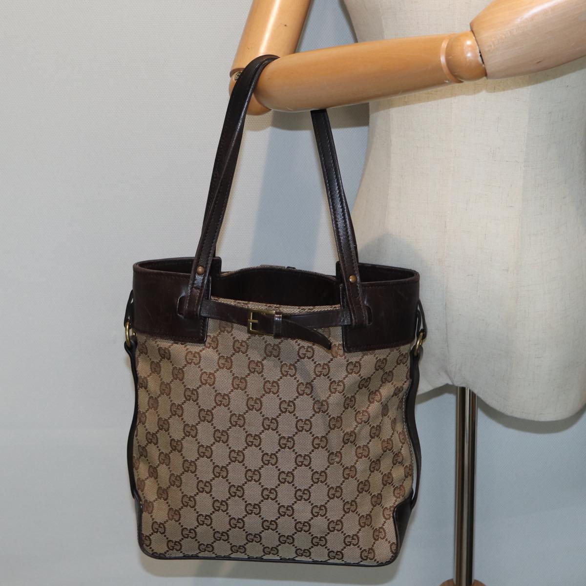 GUCCI GG Canvas Tote Bag Beige 107757 Auth 80825