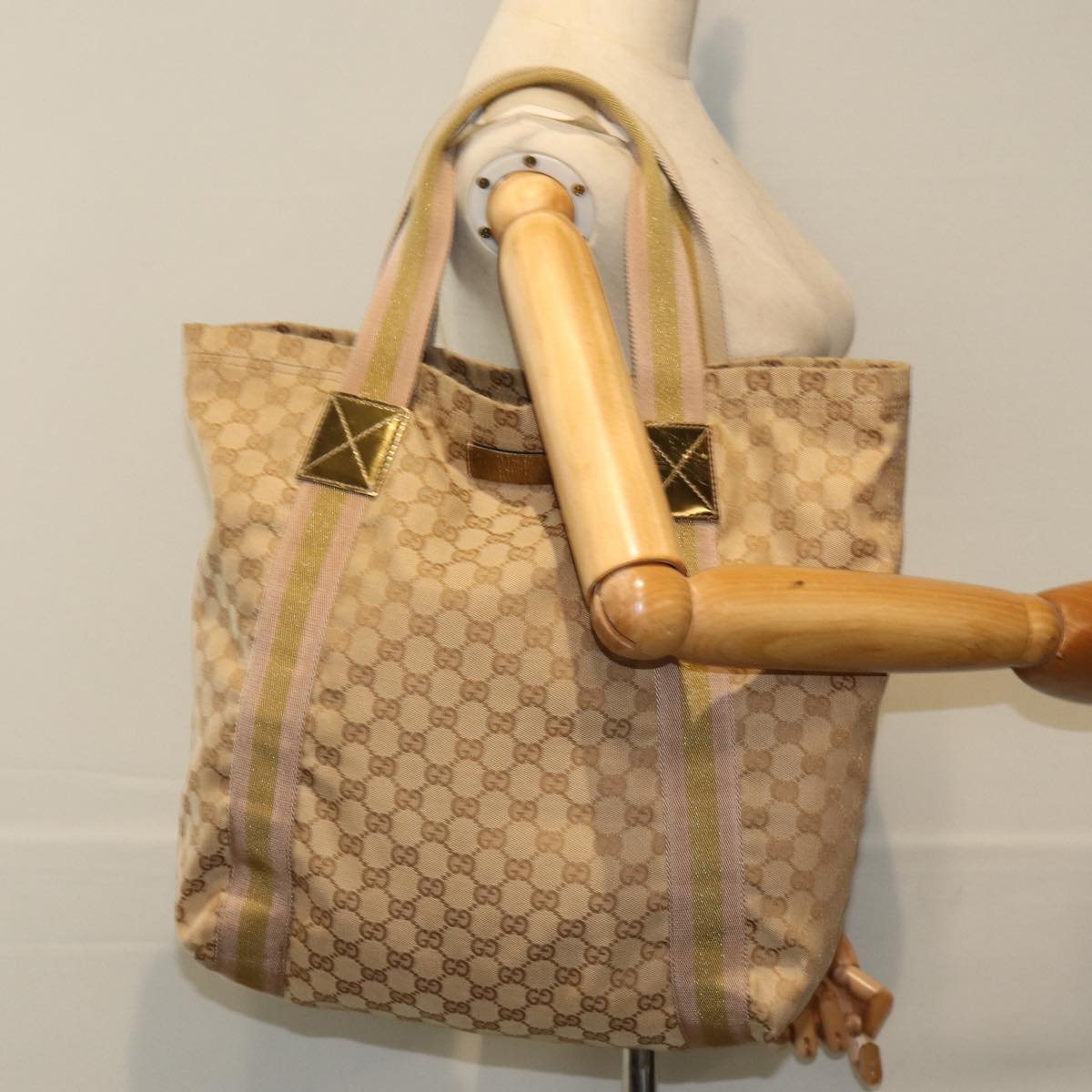 GUCCI GG Canvas Sherry Line Tote Bag Beige Pink gold 189669 Auth 80829