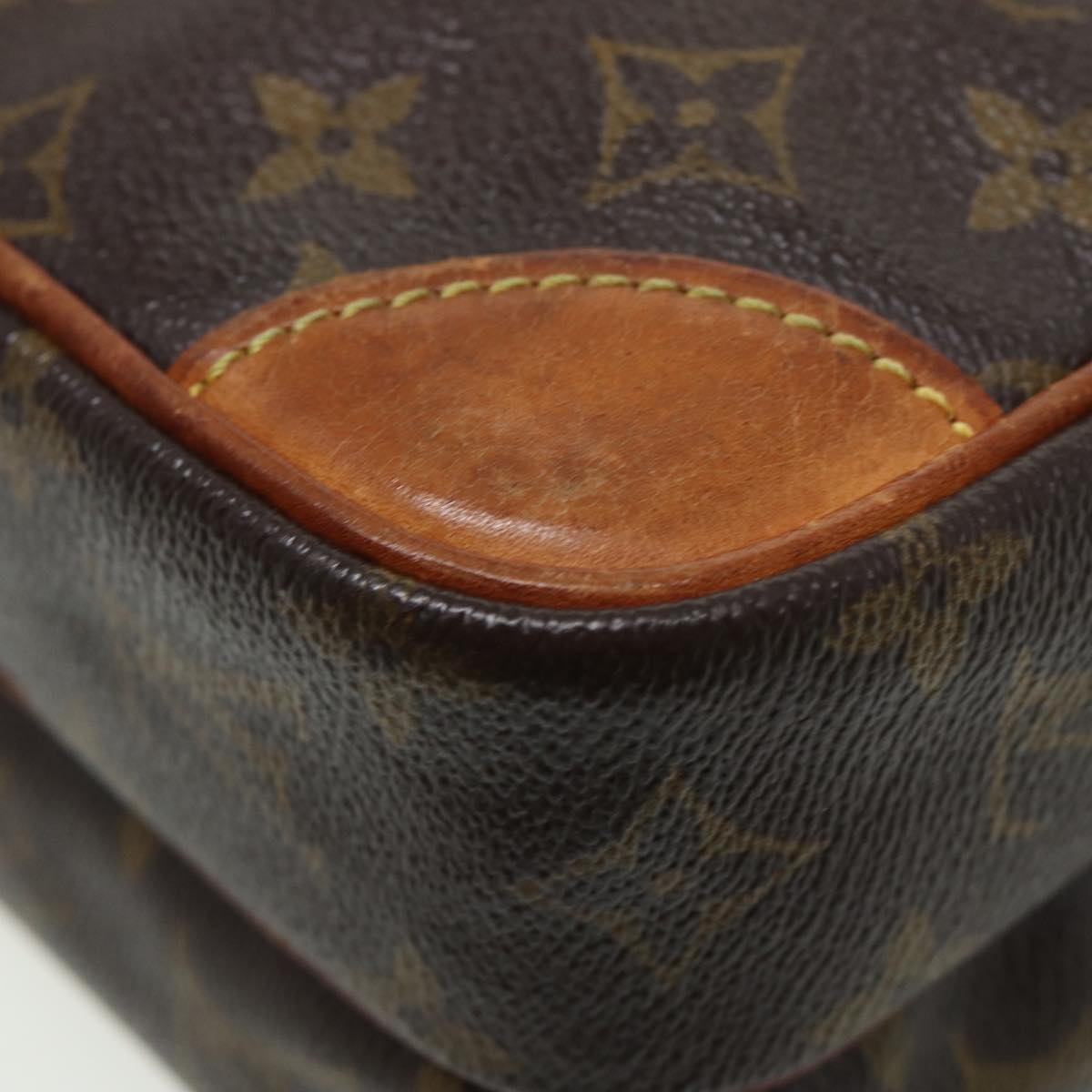 LOUIS VUITTON Monogram Amazon Shoulder Bag M45236 LV Auth 80959