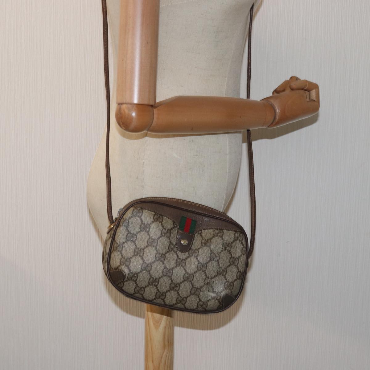 GUCCI GG Supreme Web Sherry Line Shoulder Bag PVC Beige 156 02 066 Auth 81008