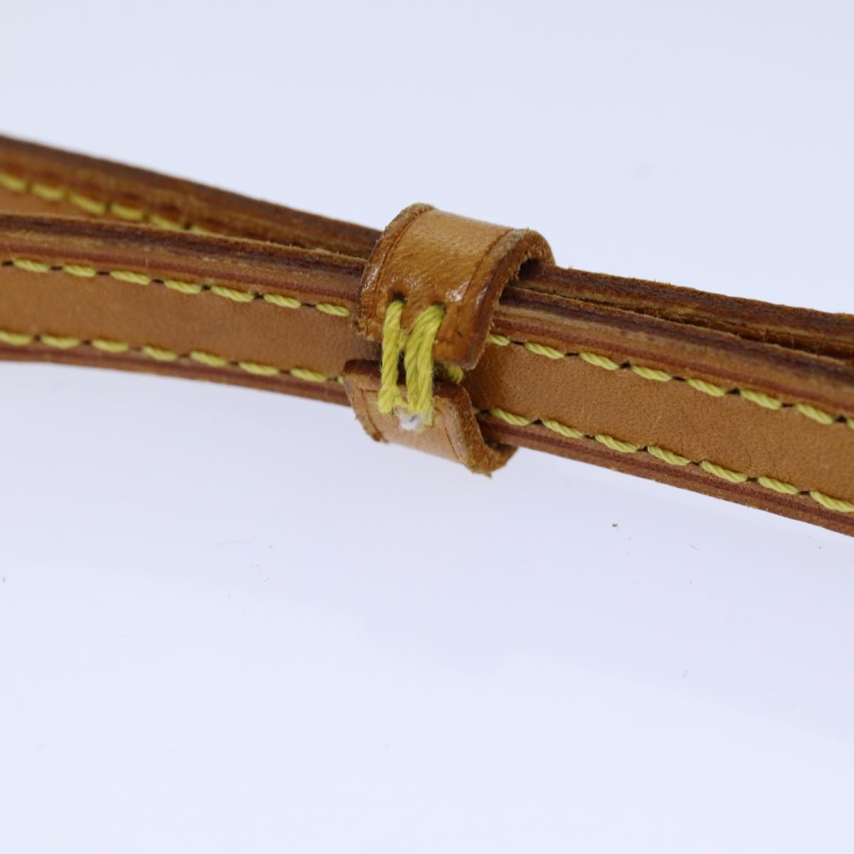 LOUIS VUITTON Adjustable Shoulder Strap Leather 39.4""-46.5"" Beige Auth 81025