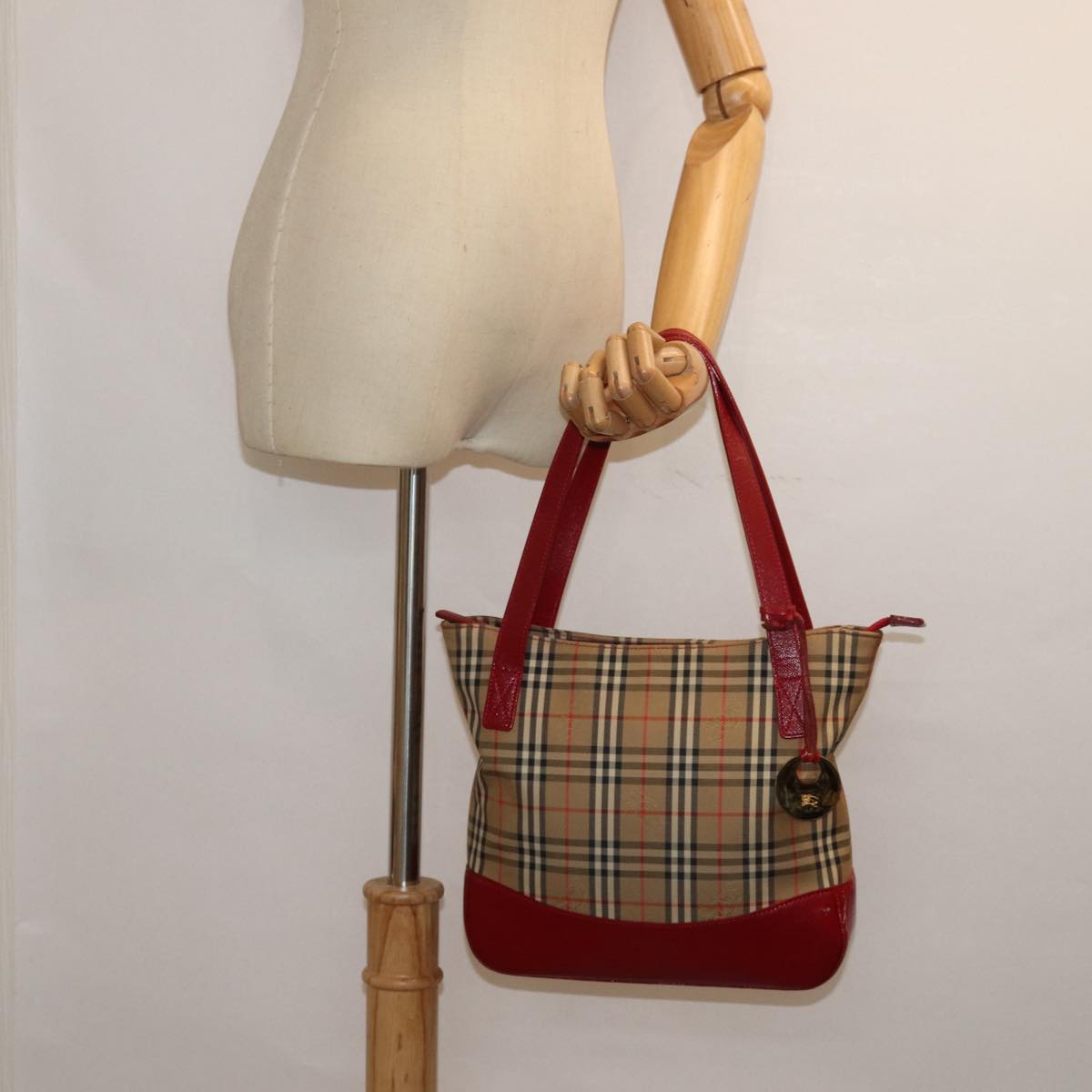 BURBERRY Nova Check Tote Bag Canvas Beige Red Auth 81053