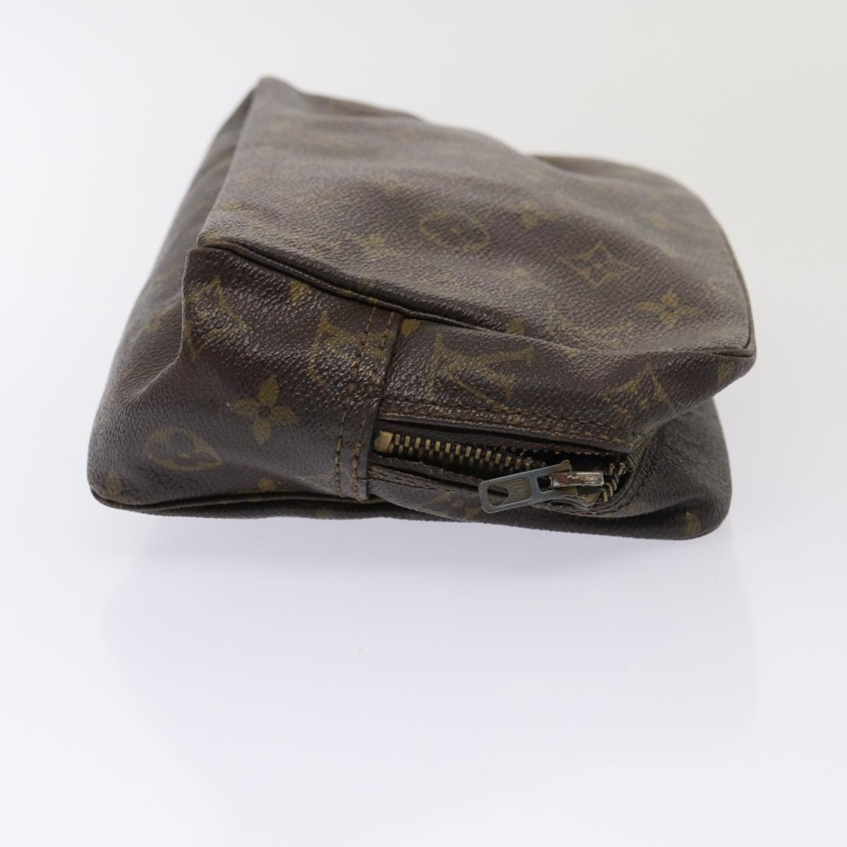 LOUIS VUITTON Monogram Trousse Toilette 28 Clutch Bag M47522 LV Auth 81094