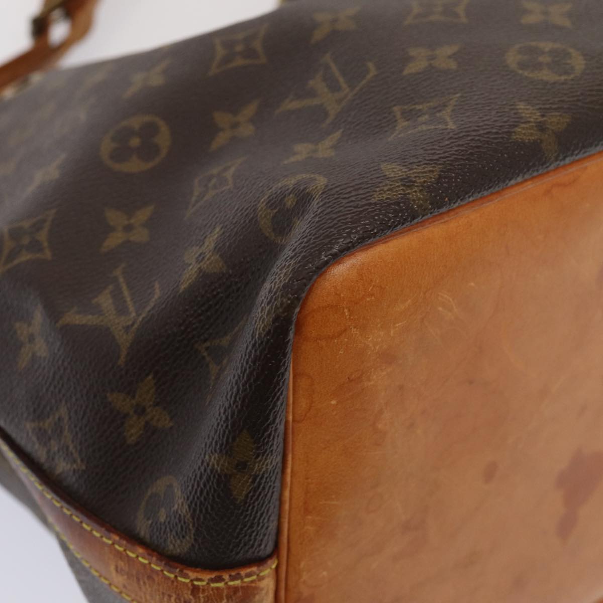 LOUIS VUITTON Monogram Petit Noe Shoulder Bag M42226 LV Auth 81116