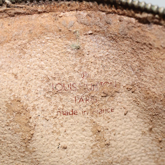 LOUIS VUITTON Monogram Trousse Demi Ronde Cosmetic Pouch M47520 LV Auth 81231