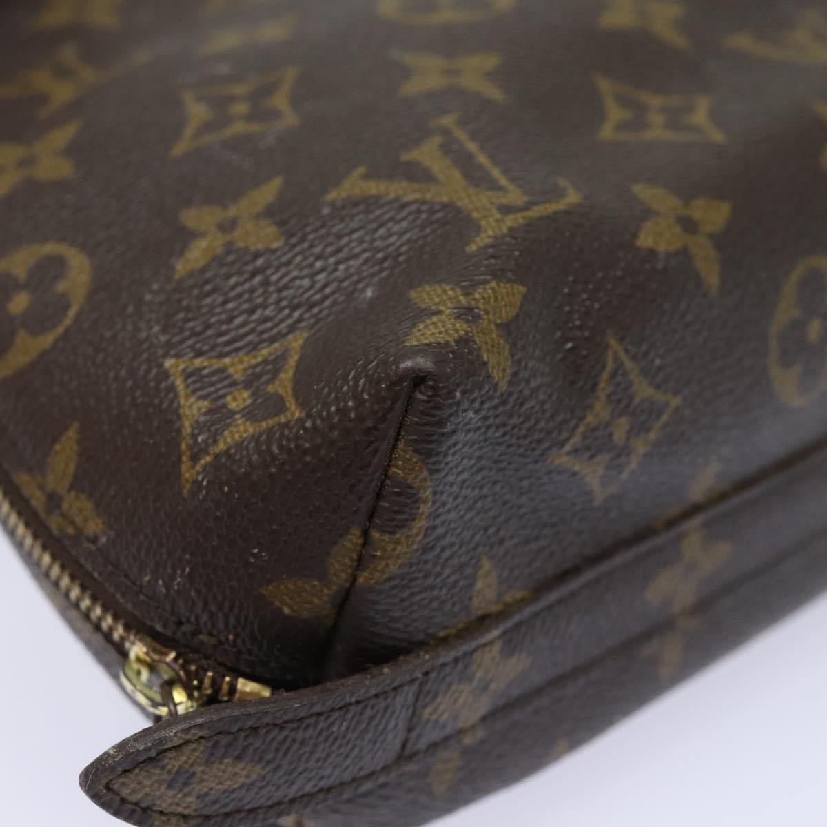 LOUIS VUITTON Monogram Trousse Demi Ronde Cosmetic Pouch M47520 LV Auth 81232