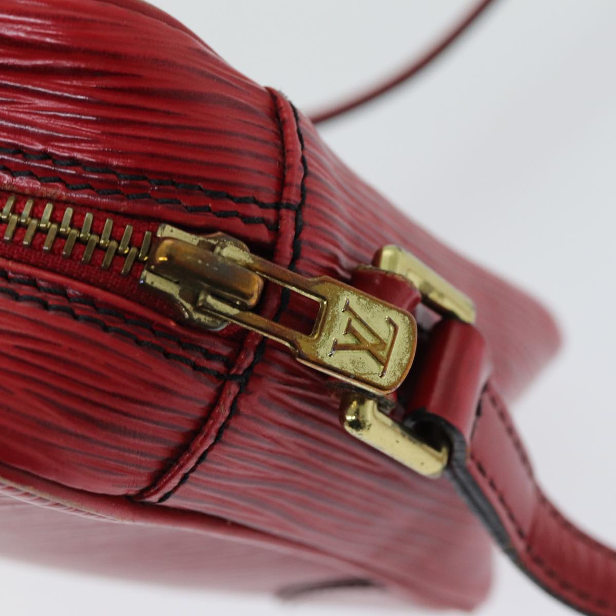 LOUIS VUITTON Epi Trocadero 23 Shoulder Bag Red M52307 LV Auth 81252