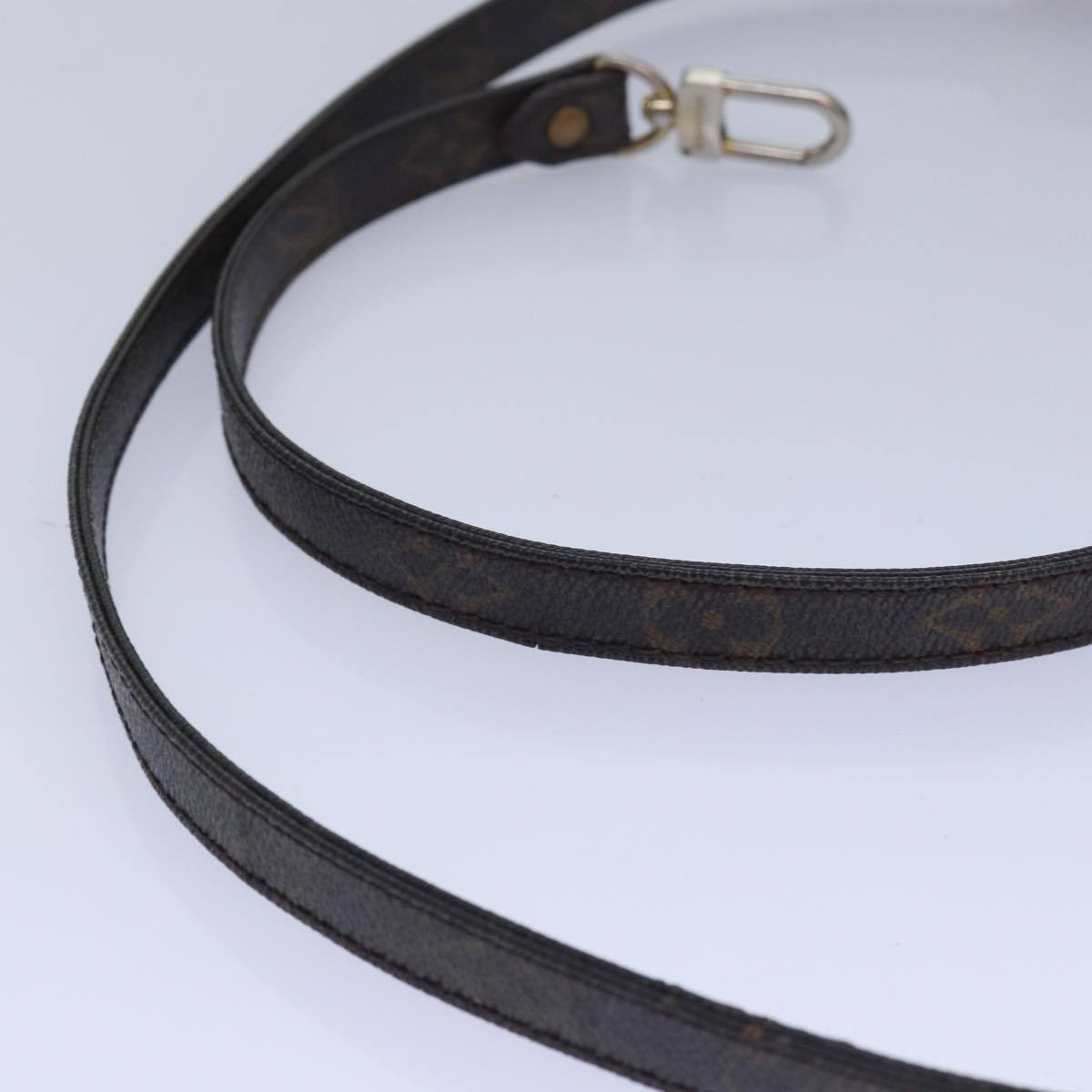 LOUIS VUITTON Monogram Shoulder Strap 42.9"" LV Auth 81258