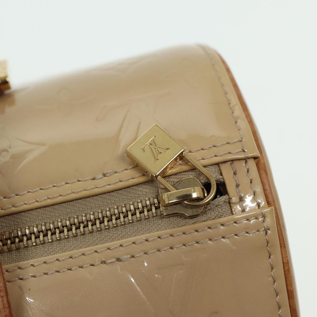 LOUIS VUITTON Monogram Vernis Bedford Hand Bag Beige M91006 LV Auth 81275