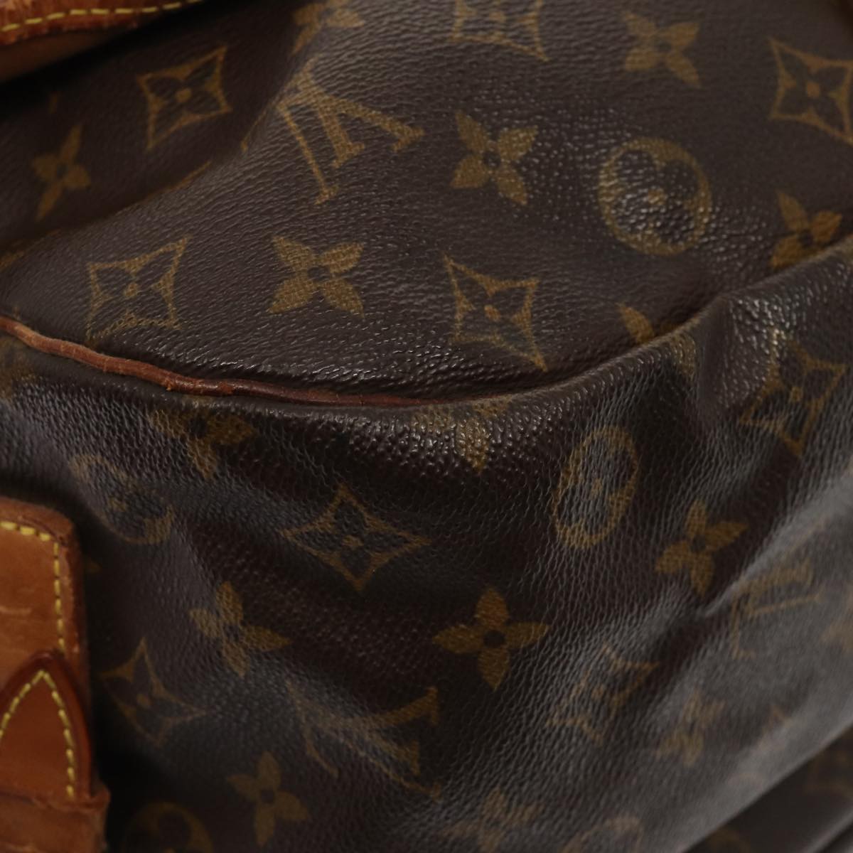 LOUIS VUITTON Monogram Saumur 35 Shoulder Bag M42254 LV Auth 81311