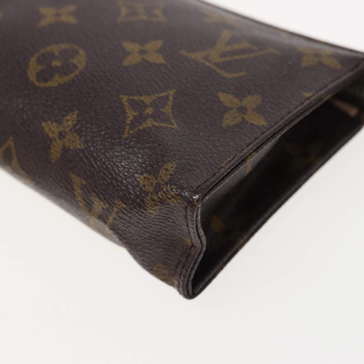 LOUIS VUITTON Monogram Poche Toilette 15 Pouch M47546 LV Auth 81374