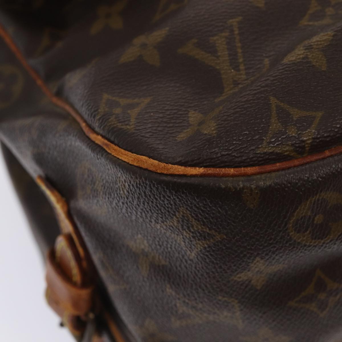 LOUIS VUITTON Monogram Saumur 35 Shoulder Bag M42254 LV Auth 81387