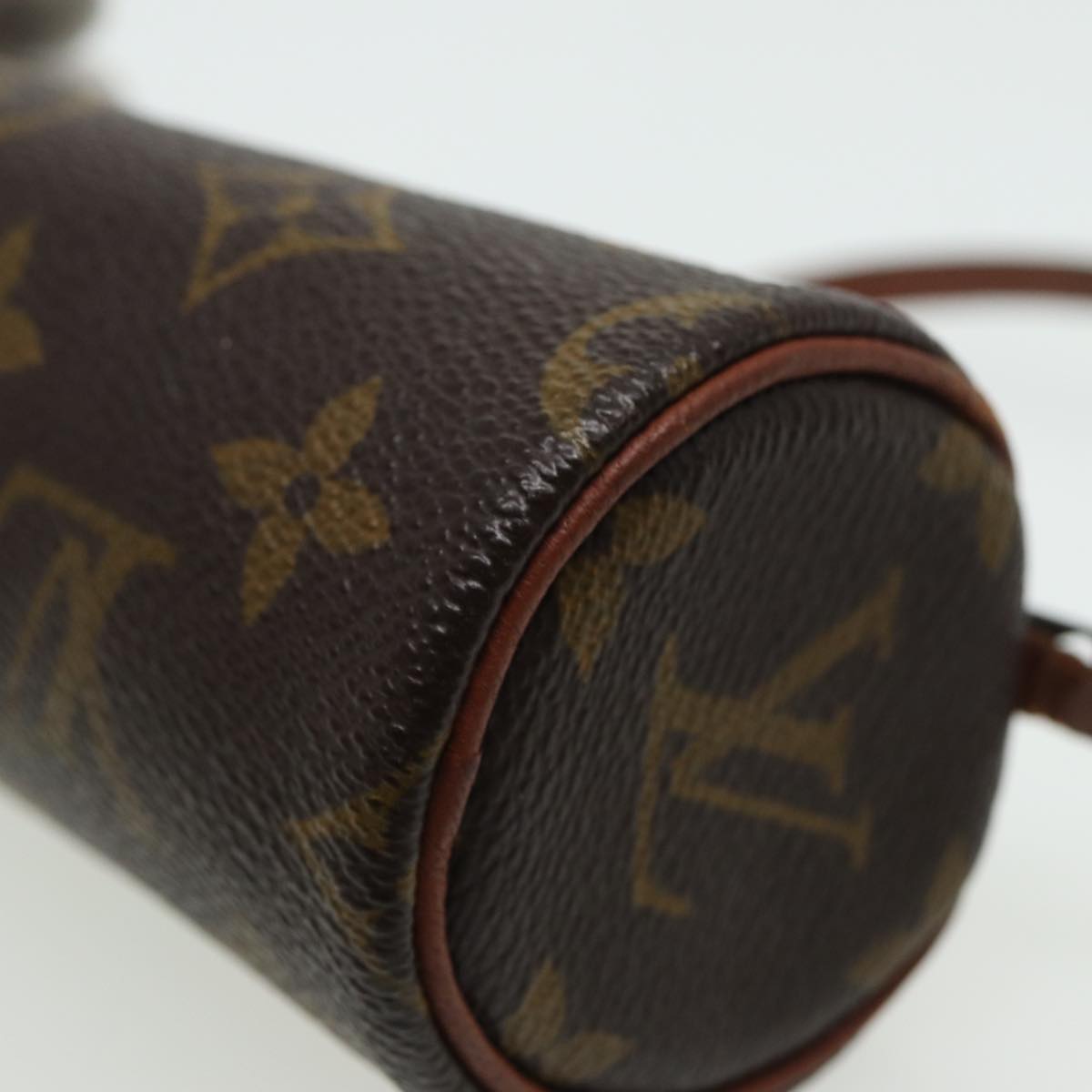 LOUIS VUITTON Monogram Papillon Pouch Pouch LV Auth 81404