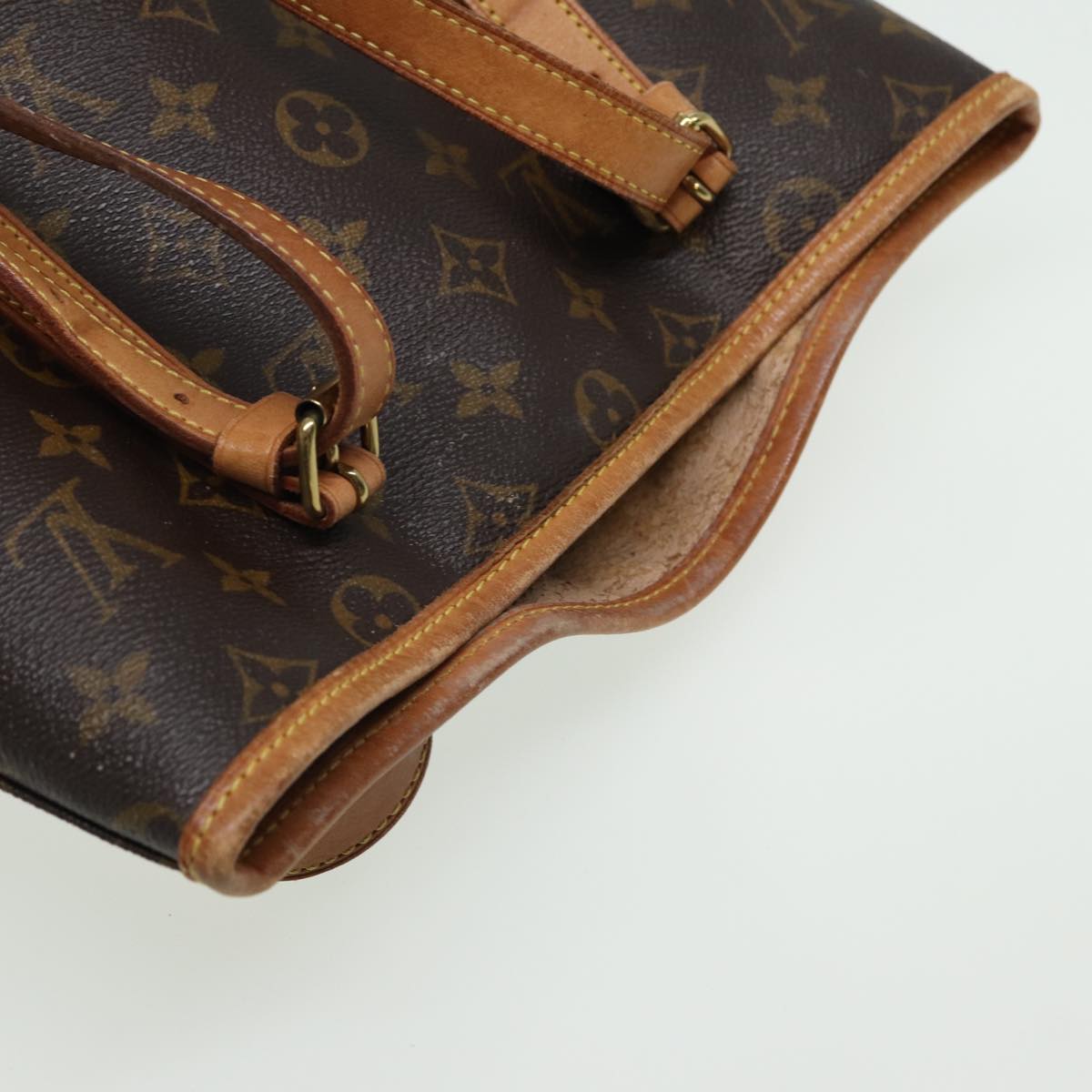 LOUIS VUITTON Monogram Bucket GM Shoulder Bag M42236 LV Auth 81432