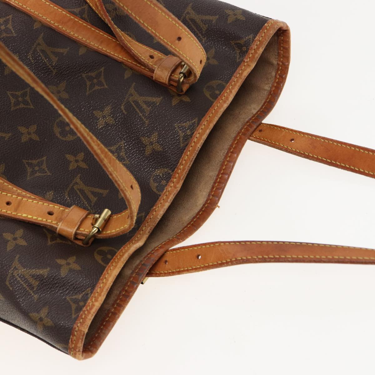 LOUIS VUITTON Monogram Bucket GM Shoulder Bag M42236 LV Auth 81433