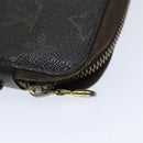 LOUIS VUITTON Monogram Poche Escapade Travel Case M60113 LV Auth 81473-17
