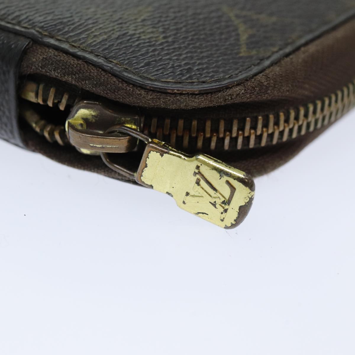 LOUIS VUITTON Monogram Poche Escapade Travel Case M60113 LV Auth 81473