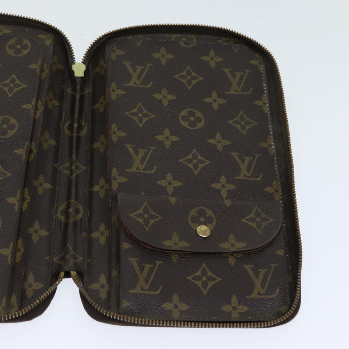 LOUIS VUITTON Monogram Poche Escapade Travel Case M60113 LV Auth 81473