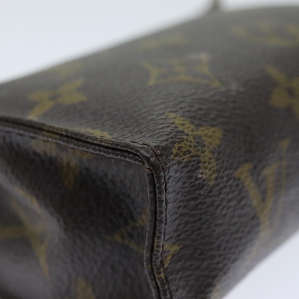 LOUIS VUITTON Monogram Poche Toilette 15 Pouch M47546 LV Auth 81479