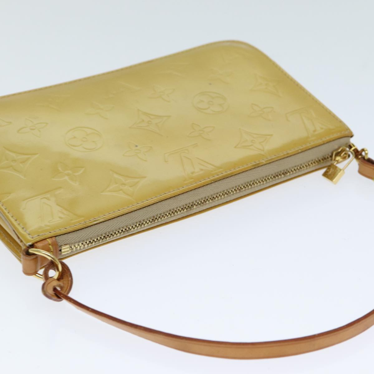 LOUIS VUITTON Monogram Vernis Lexington Accessory Pouch Beige M91010 Auth 81488