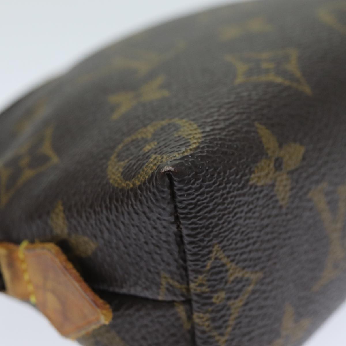 LOUIS VUITTON Monogram Pochette Cosmetic PM Cosmetic Pouch M47515 LV Auth 81496