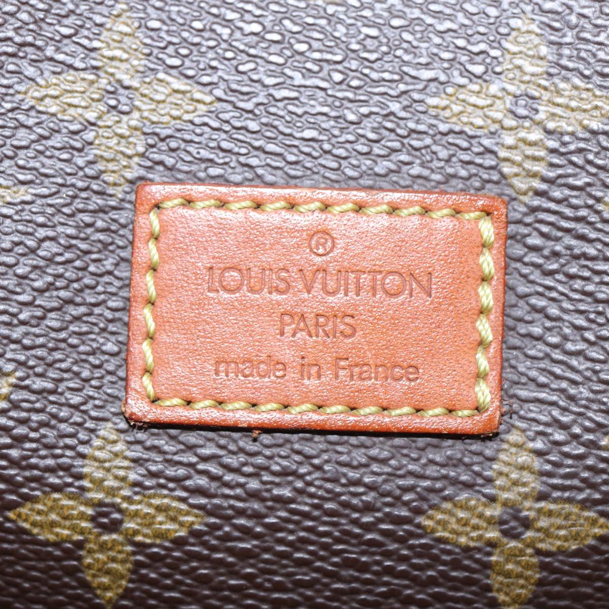 LOUIS VUITTON Monogram Saumur 35 Shoulder Bag M42254 LV Auth 81558