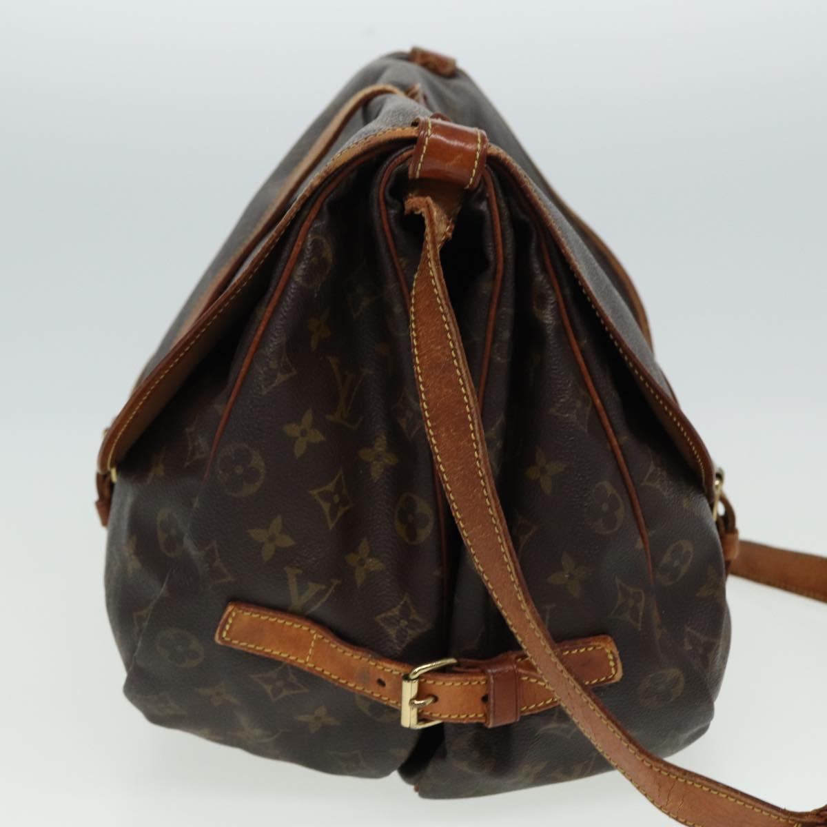 LOUIS VUITTON Monogram Saumur 35 Shoulder Bag M42254 LV Auth 81558