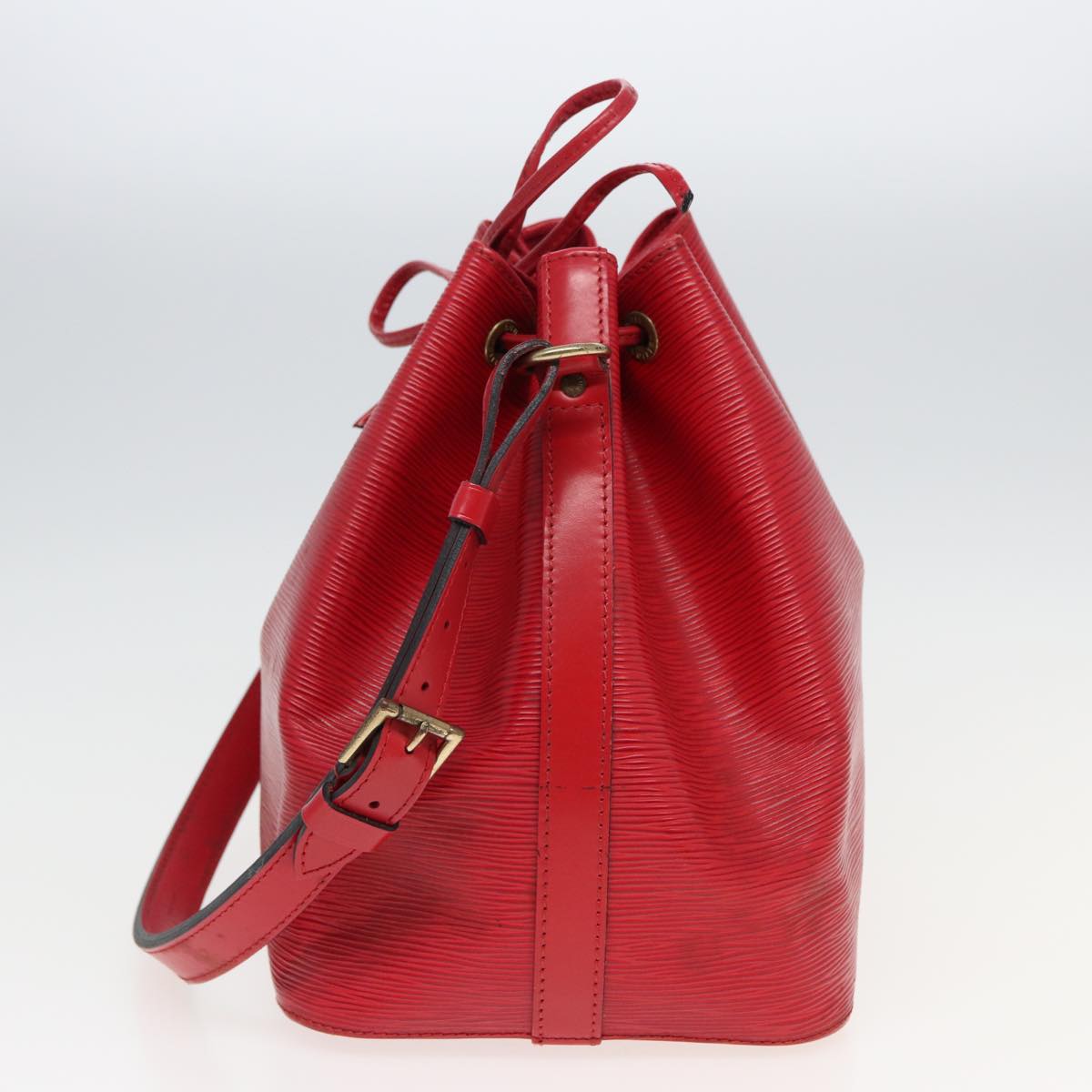 LOUIS VUITTON Epi Petit Noe Shoulder Bag Red M44107 LV Auth 81588