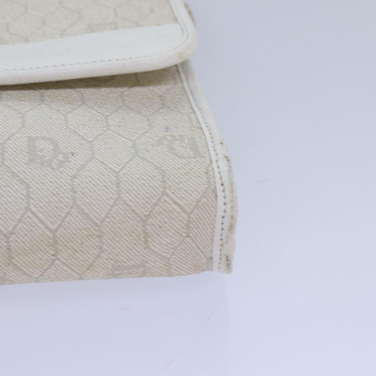 Christian Dior Honeycomb Canvas Chain Shoulder Bag PVC Leather White Auth 81608