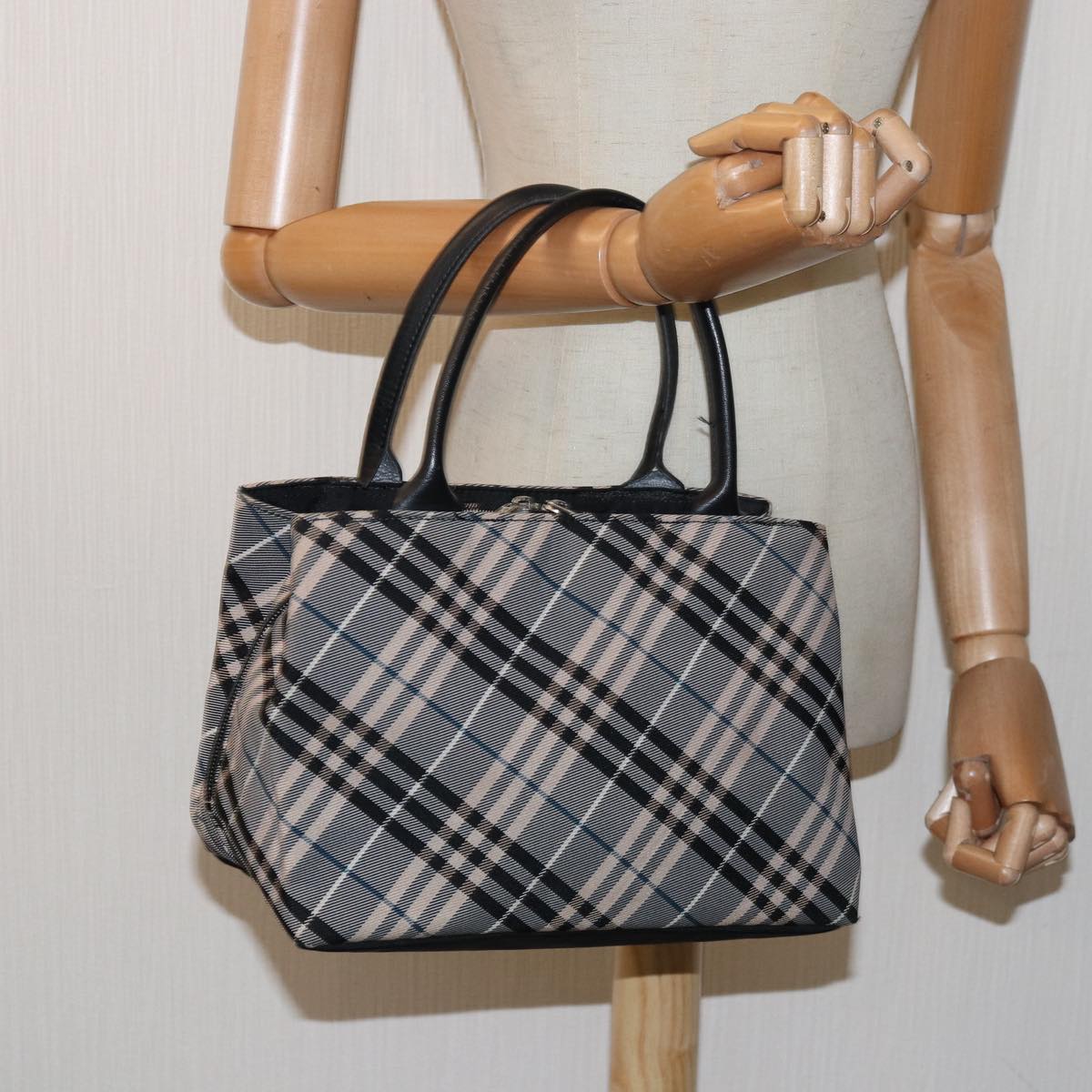 BURBERRY Nova Check Blue Label Hand Bag Nylon Gray Black Auth 81668