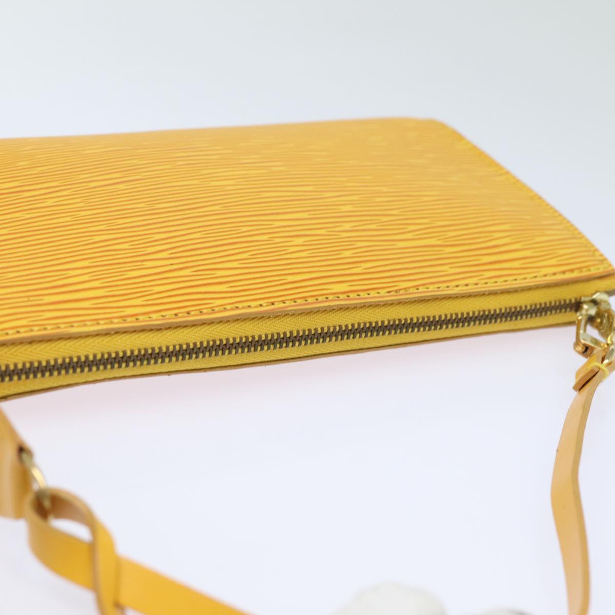 LOUIS VUITTON Epi Pochette Accessoires Pouch Yellow M52989 LV Auth 81693