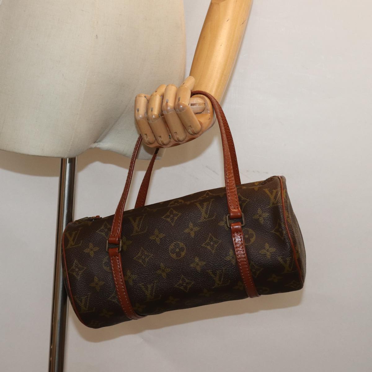 LOUIS VUITTON Monogram Papillon 26 old model Hand Bag Vintage M51366 Auth 81813