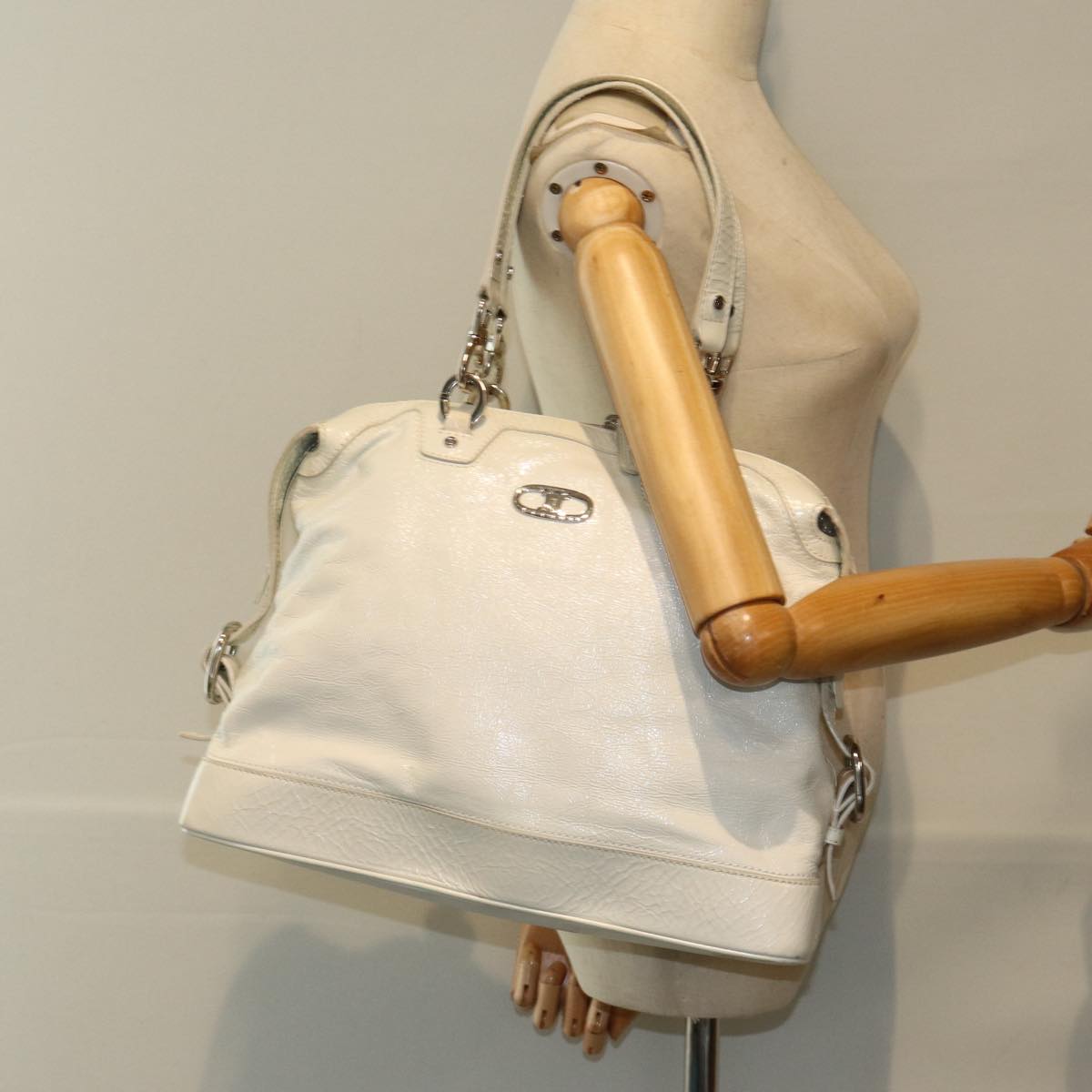 CELINE Hand Bag Enamel White Auth 81909