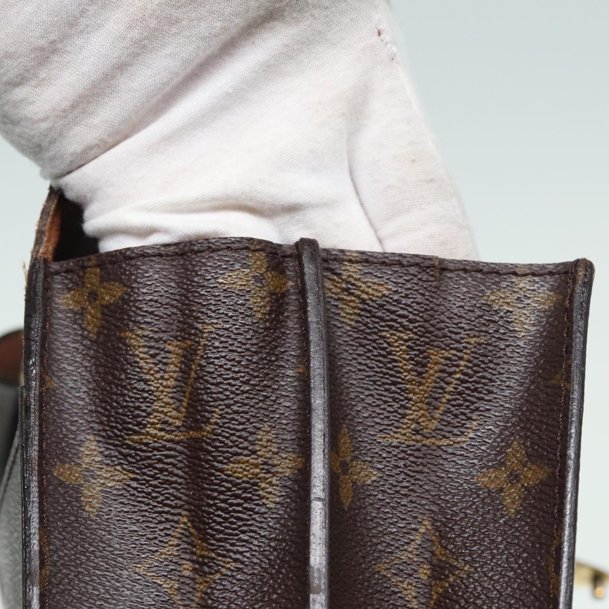 LOUIS VUITTON Monogram Serviette Conseiller Briefcase M53331 LV Auth 81916