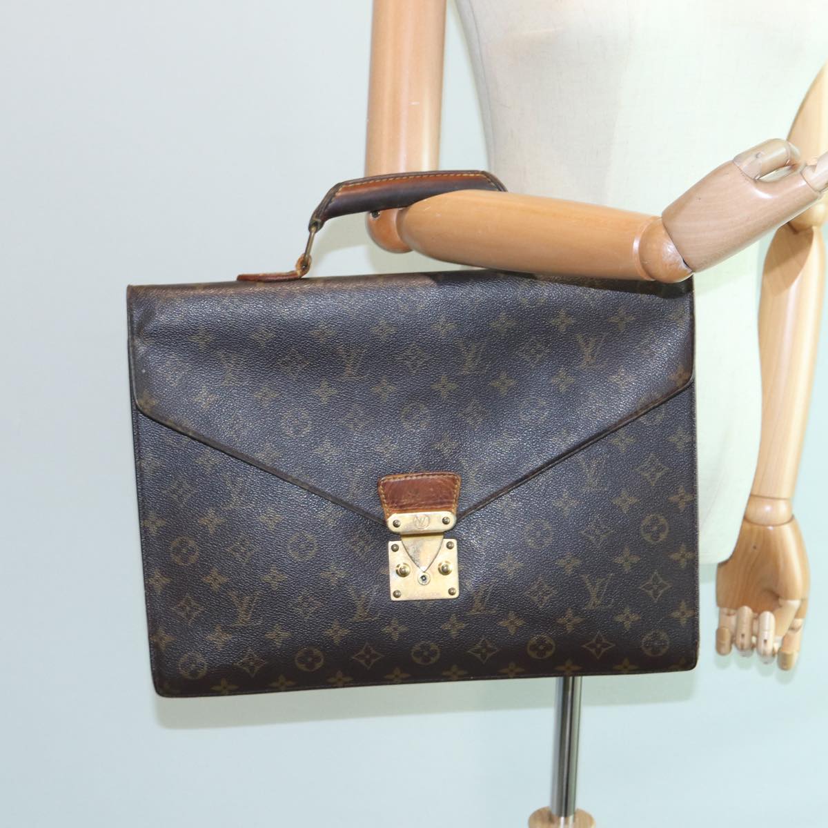 LOUIS VUITTON Monogram Serviette Conseiller Briefcase M53331 LV Auth 81916