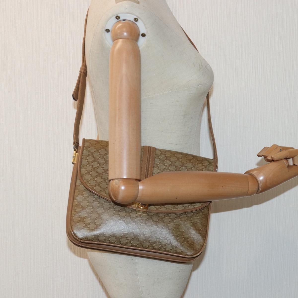 CELINE Macadam Canvas Shoulder Bag Beige Auth 82011