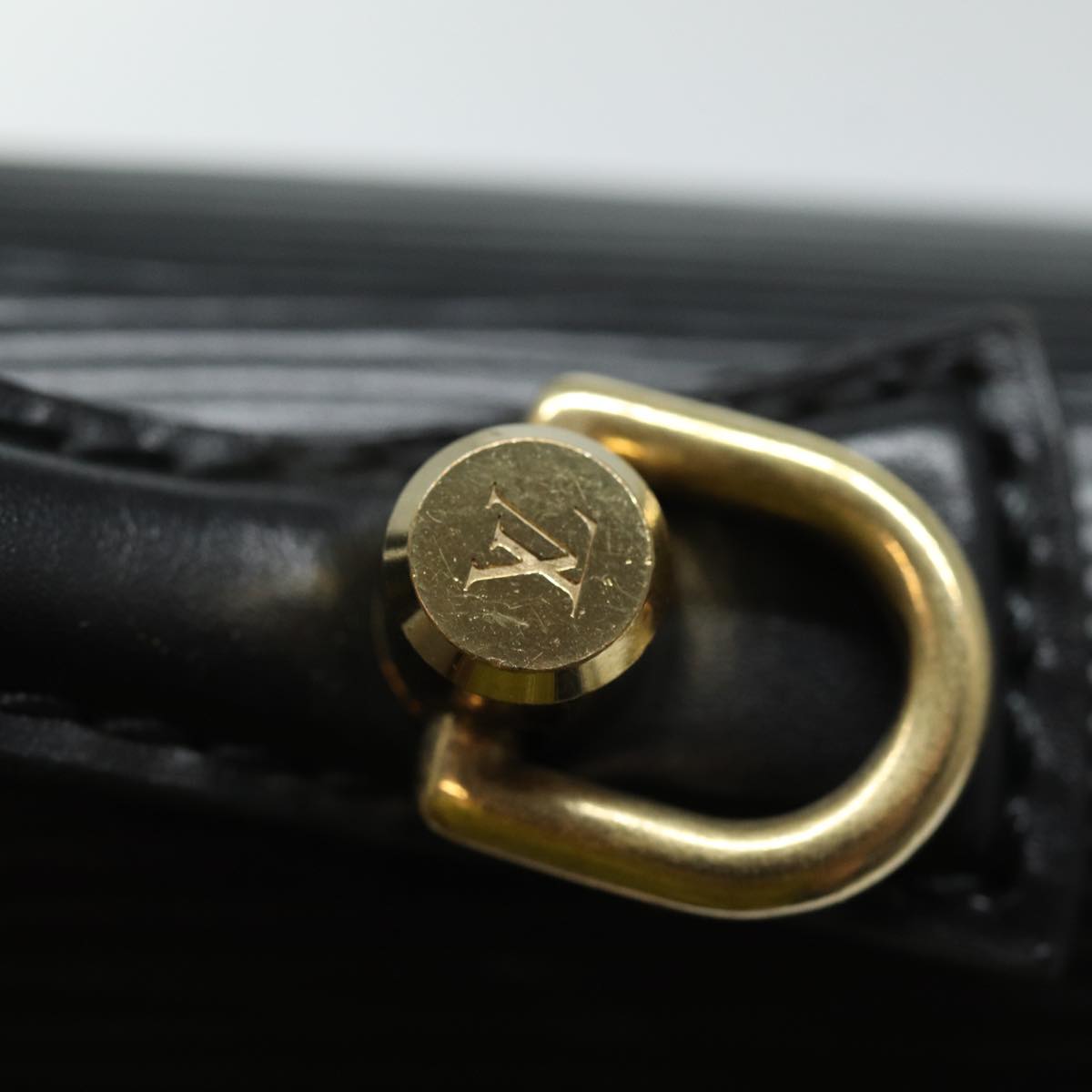 LOUIS VUITTON Epi Porte Documents Bandouliere Black M54462 LV Auth 82019