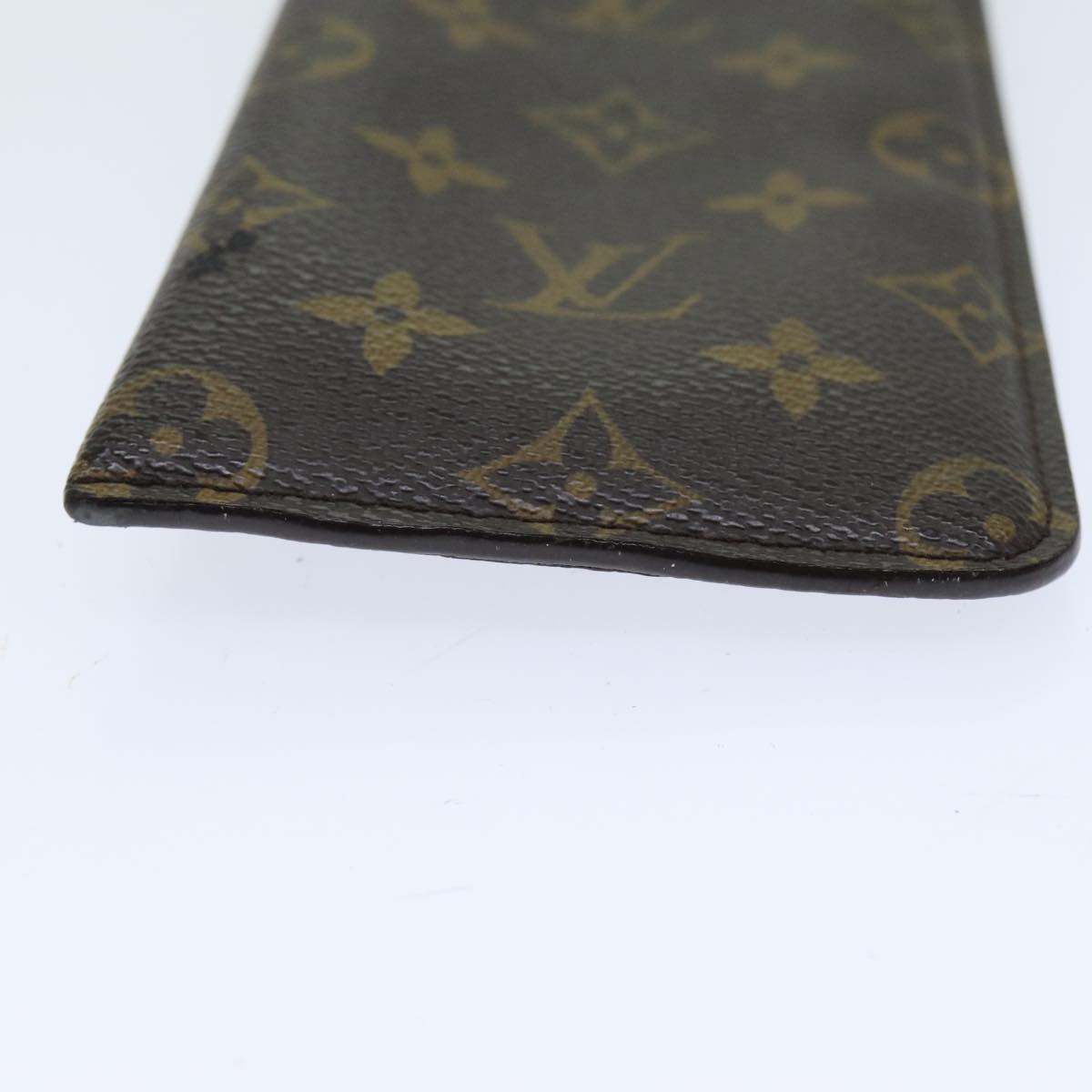 LOUIS VUITTON Monogram Etui Lunette MM Glasses Case M66544 LV Auth 82045