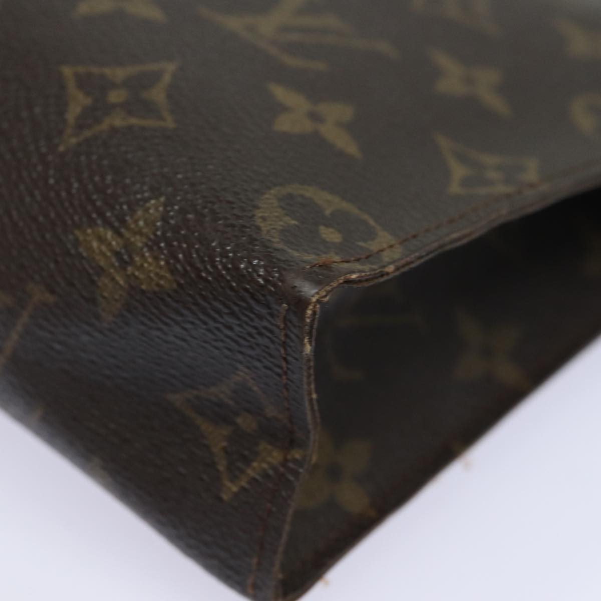 LOUIS VUITTON Monogram Poche Toilette 26 Pouch M47542 LV Auth 82056